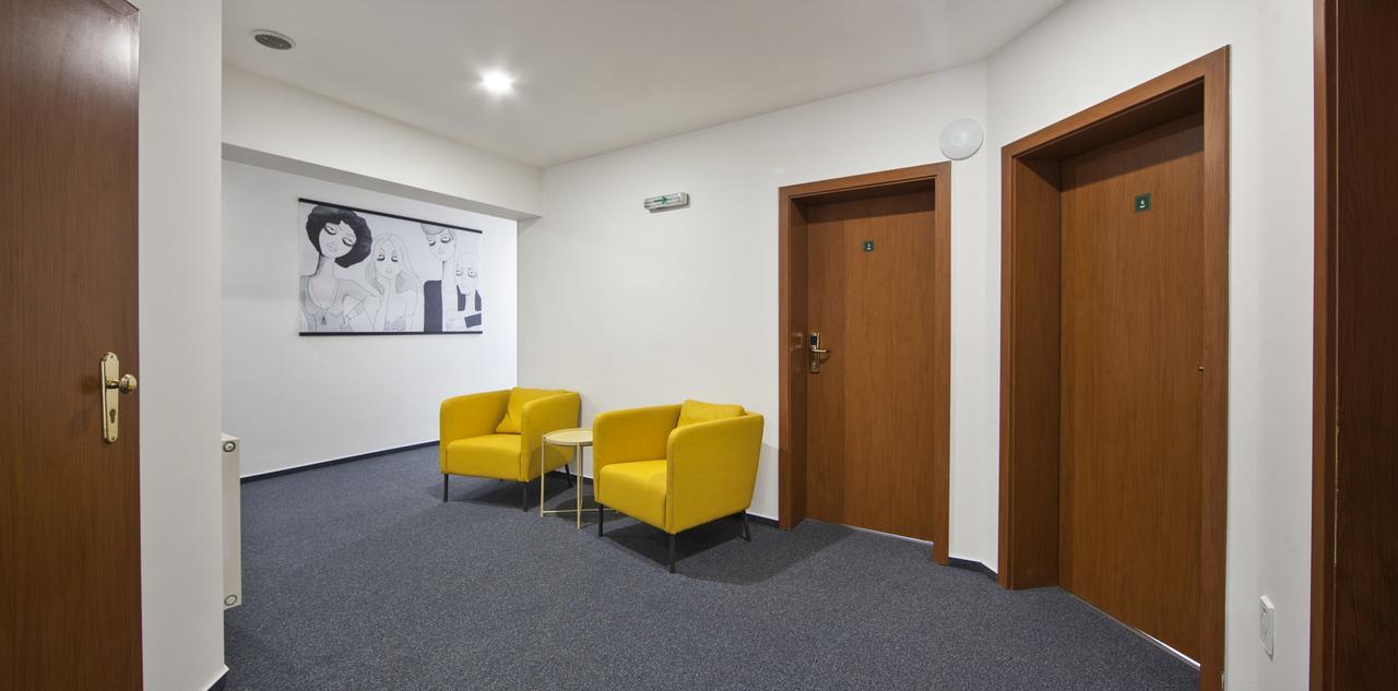 Rozmaryn Rooms & Apartments Rakovnik Bagian luar foto